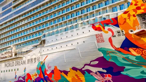 mayer werft world dream